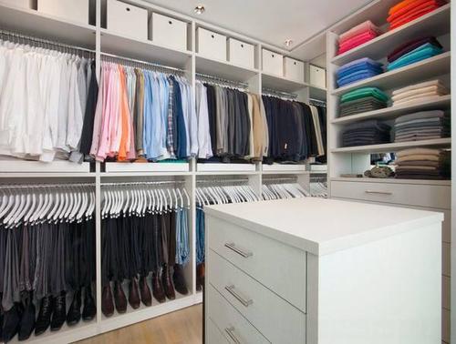 �¹���g�ռ{