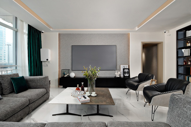 �F(xi��n)���L(f��ng)��͏d�b��Ч���D